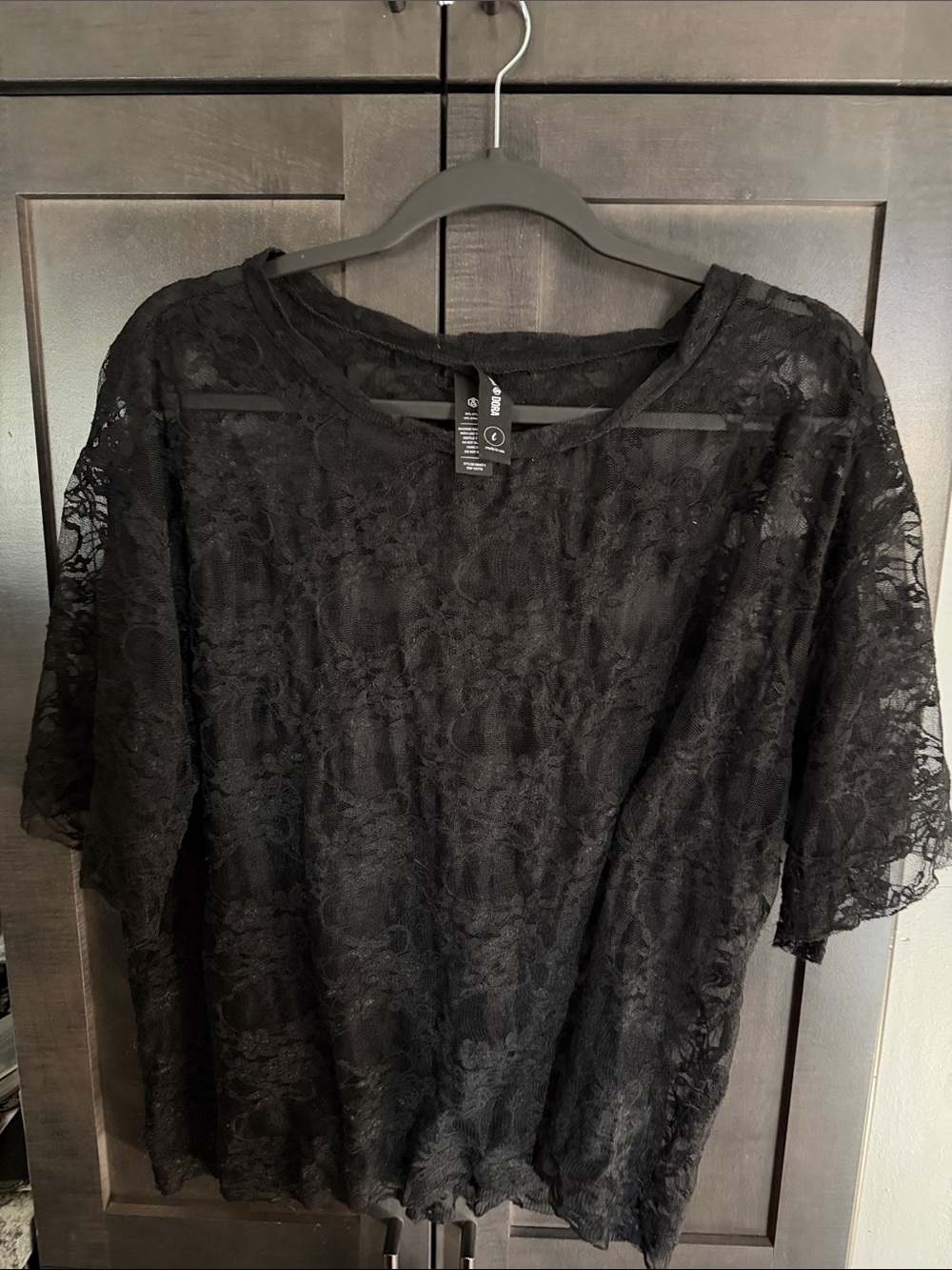 AGNES & DORA Women's Black Lace Short Sleeve Top